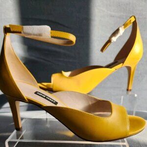 NINE WEST "Avielle" Yellow Leather Ankle Strap Dress Sandals. SZ 9.